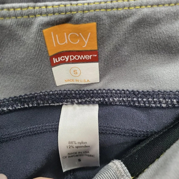 Lucy Activewear LucyPower Vintage Two Tone Gray‎ Fitted Capris USA Made Size S - Picture 2 of 3